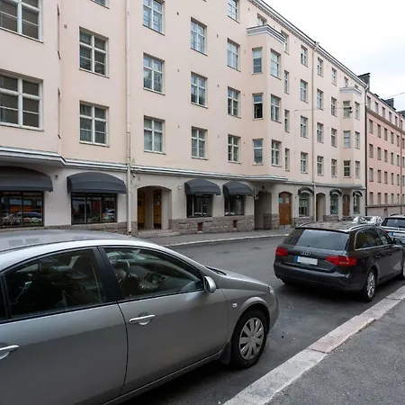 Wehost Eerikinkatu 48